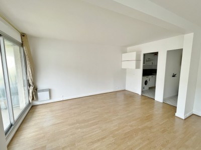 appartement type studio A VENDRE - PARIS 17EME ARRONDISSEMENT - 37.44 m2 - 405 000 €
